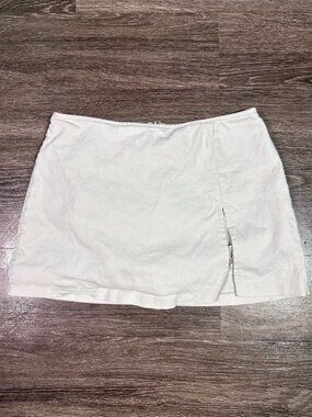 CITY STREETS White Mini Skirt Side Slit